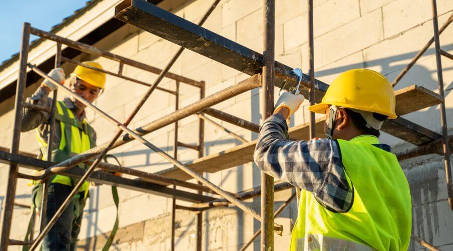 Professional gutter cleaning in Dobbins, CA